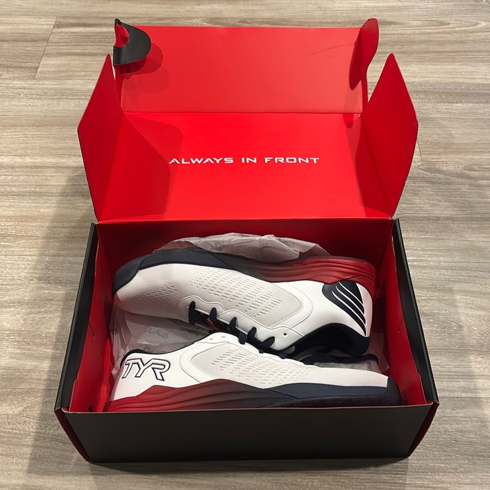 New in box TYR CXT-1 Trainers Men’s size 13 US